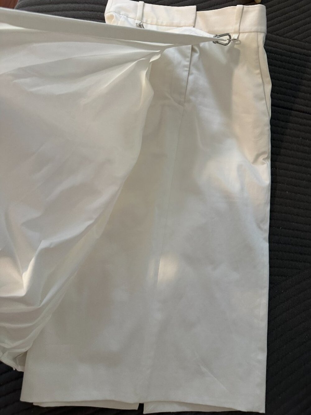 Tibi Chino Convertible Pleated Skirt (Retail price: $745.00) - Picture 5 of 10
